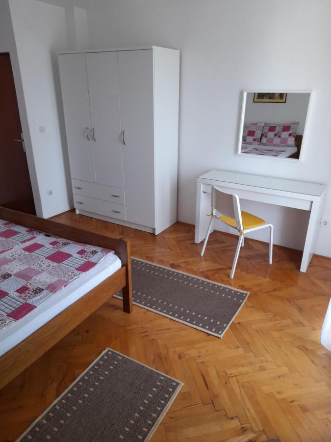 Apartment Gotovina Biograd Na Moru Exterior foto