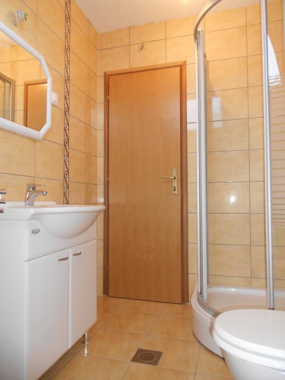 Apartment Gotovina Biograd Na Moru Quarto foto